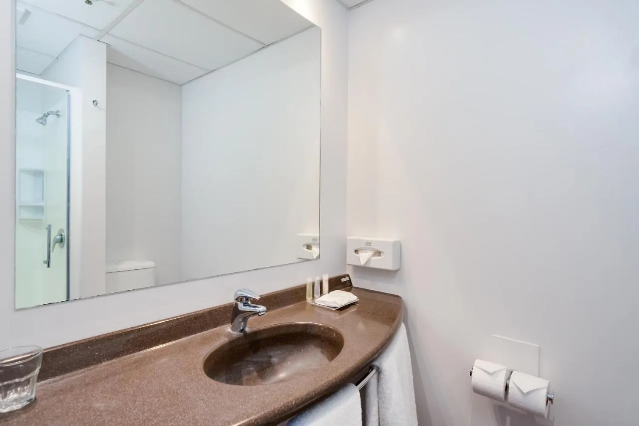 Hotel Ibis Rotorua 3*,